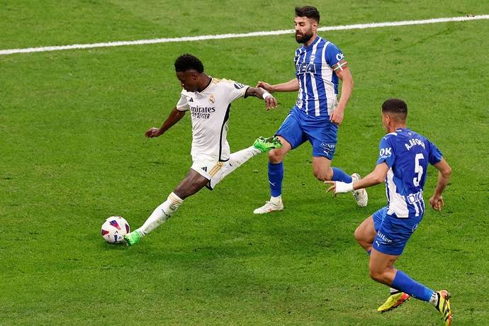 Siêu máy tính dự đoán Real Madrid vs Alaves, 2h00 ngày 25/9